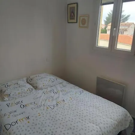Daire Joli Dans Le Village